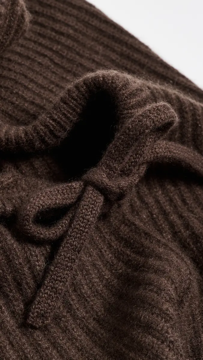 White + Warren Cashmere Ribbed Balaclava | Thumbnail 6