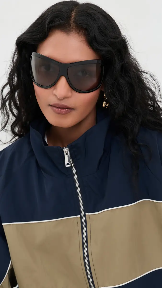 Tory Burch 0TY9078 Wrap Sunglasses | Thumbnail 3
