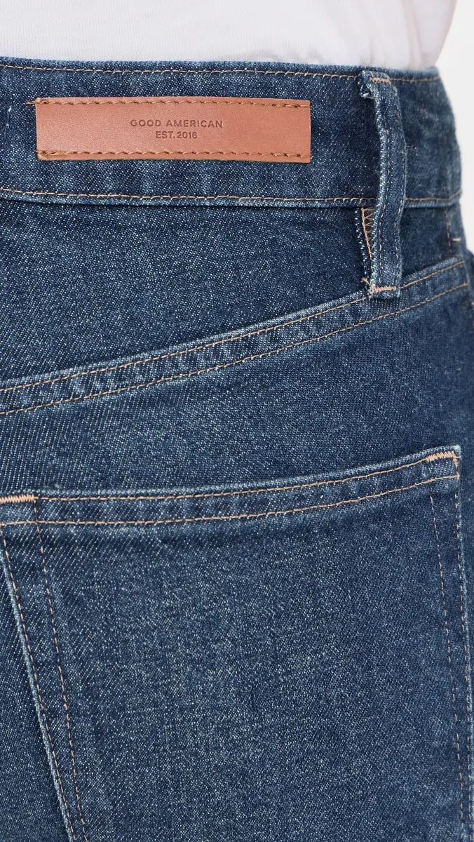 GOOD AMERICAN Vintage Straight Jeans | Thumbnail 6 GOOD AMERICAN Vintage Straight Jeans | Thumbnail 6