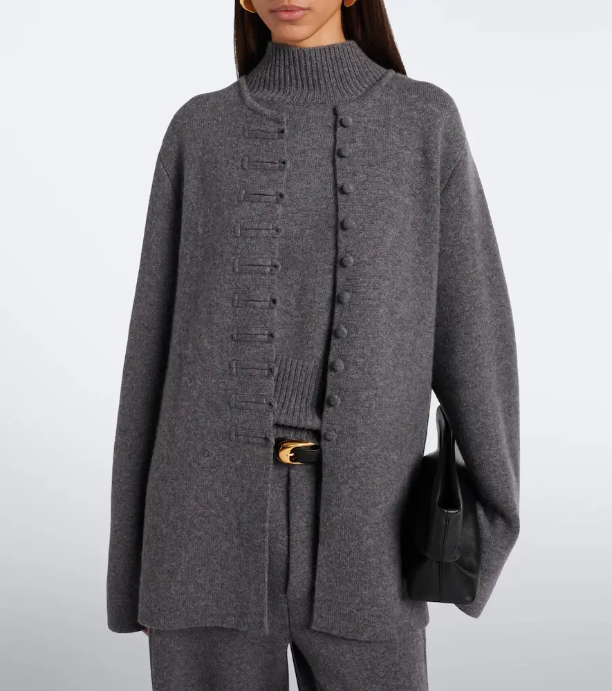 Lisa Yang Han Fu cashmere cardigan | Thumbnail 2 Lisa Yang Han Fu cashmere cardigan | Thumbnail 2