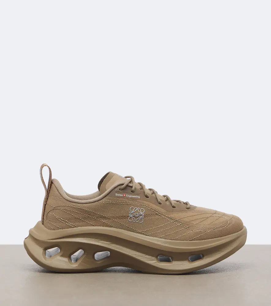 Loewe x On Cloudtilt Cosmic running sneakers | Thumbnail 3
