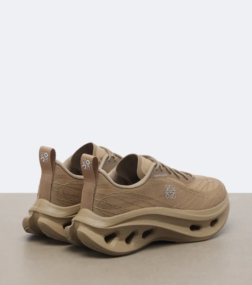 Loewe x On Cloudtilt Cosmic running sneakers | Thumbnail 4