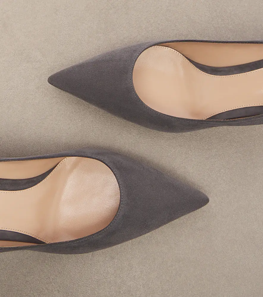 Gianvito Rossi Gianvito suede pumps | Thumbnail 4 Gianvito Rossi Gianvito suede pumps | Thumbnail 4