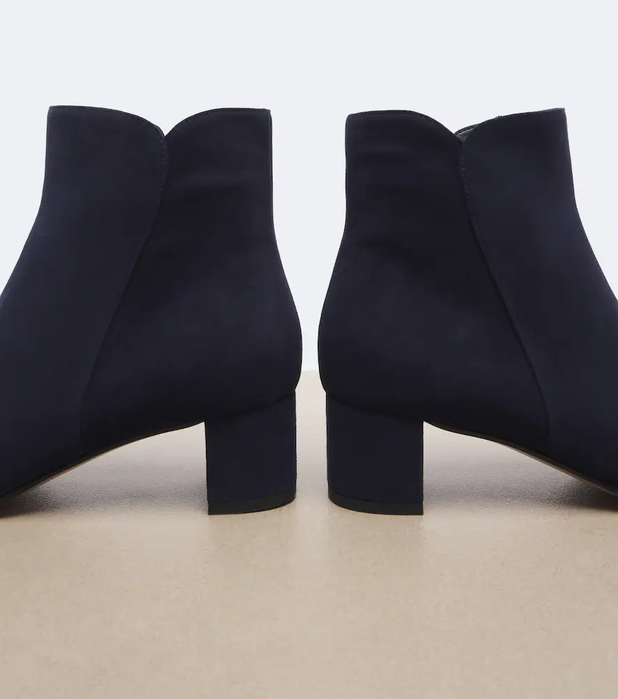 Gianvito Rossi Lisa suede ankle boots | Thumbnail 2