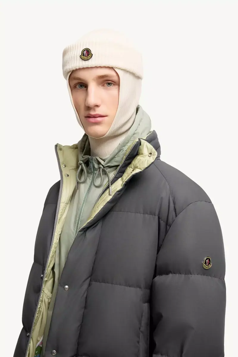 Moncler Verone Short Down Jacket | Thumbnail 4 Moncler Verone Short Down Jacket | Thumbnail 4