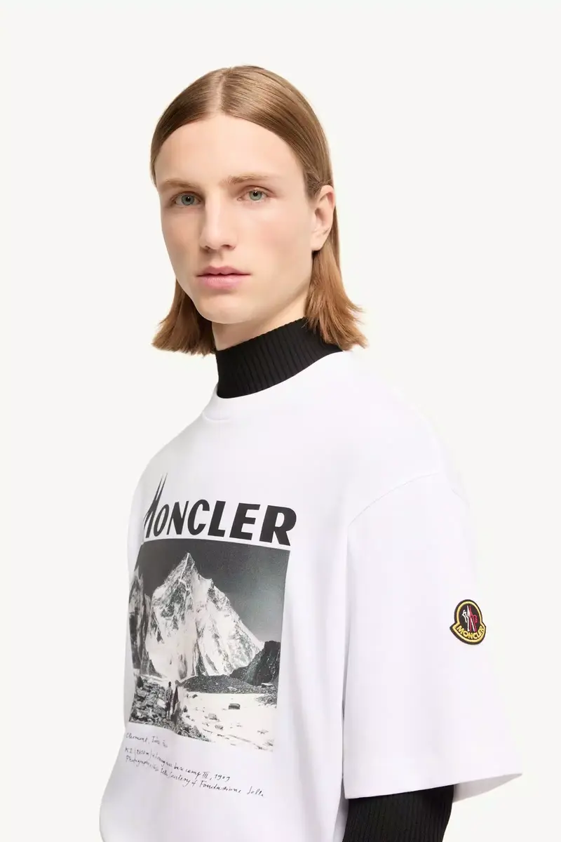 Moncler K2 Print Short Sleeve Cotton Jersey T-shirt | Thumbnail 4