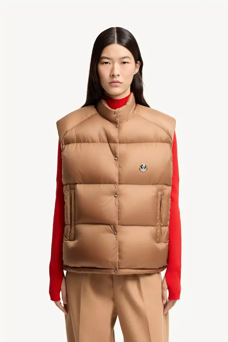 Moncler Tibb Reversible Down Vest | Thumbnail 5