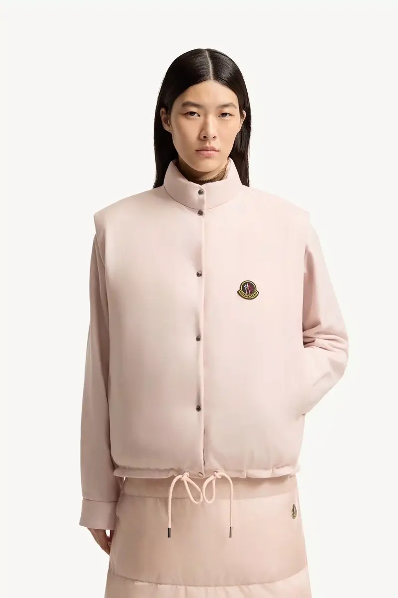 Moncler Tibb Reversible Down Vest | Thumbnail 7