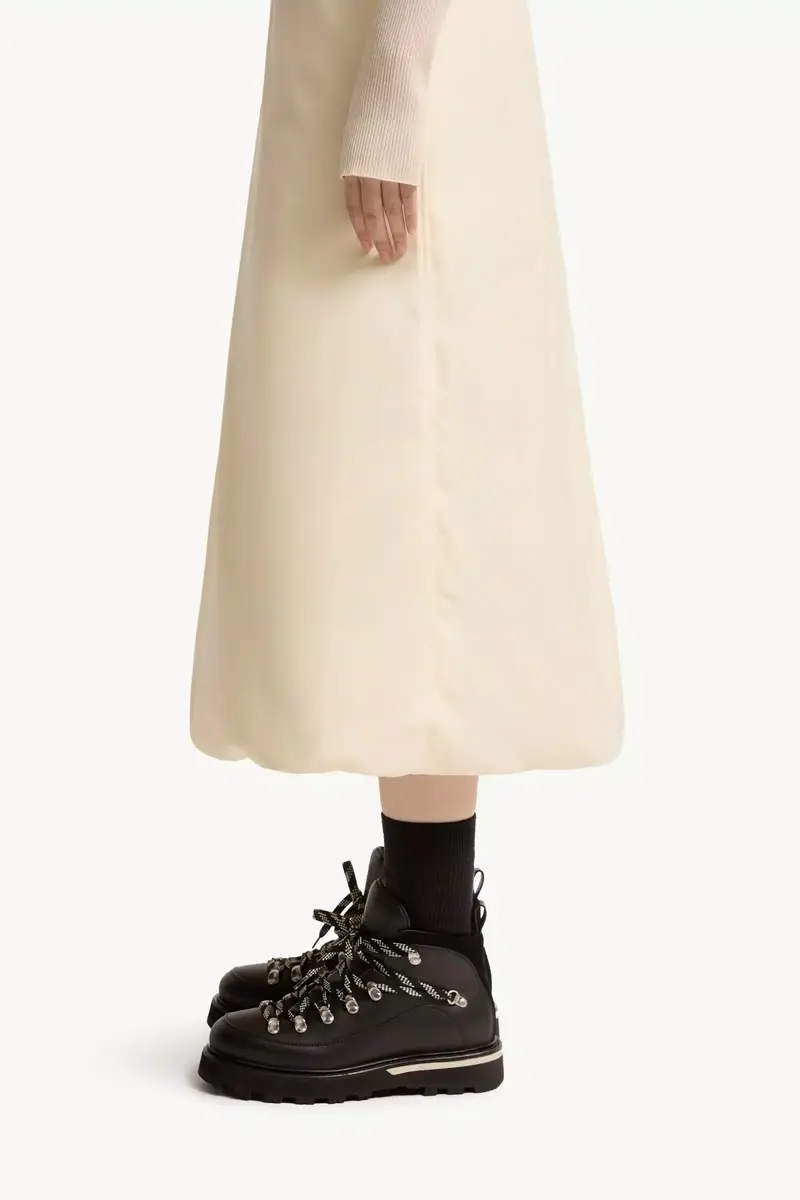 Moncler Reversible Wool Twill Padded Midi Skirt | Thumbnail 4 Moncler Reversible Wool Twill Padded Midi Skirt | Thumbnail 4