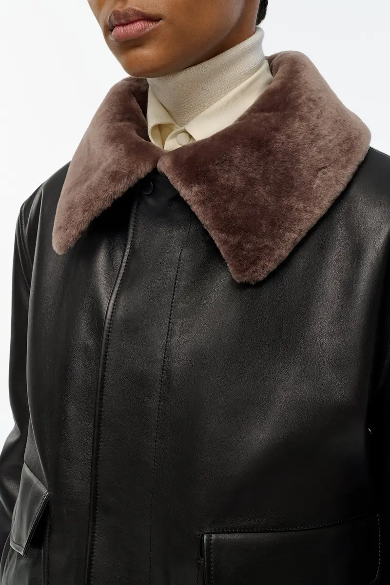 Gabriela Hearst Grant Bomber Jacket in Black Leather with Shearling Collar | Thumbnail 7 Gabriela Hearst Grant Bomber Jacket in Black Leather with Shearling Collar | Thumbnail 7