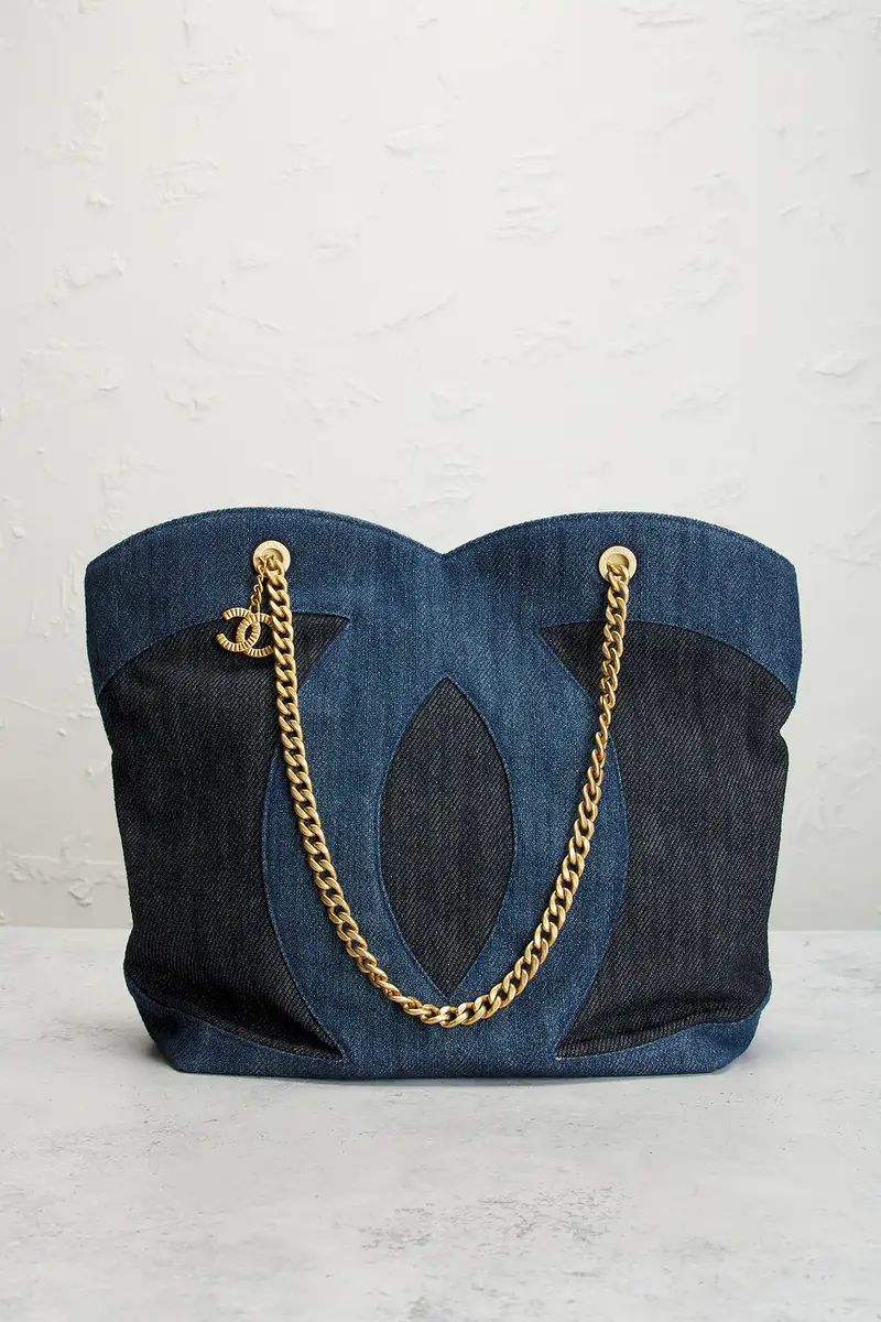 Chanel Chanel Two Tone Shopping Tote Bag | Thumbnail 2
