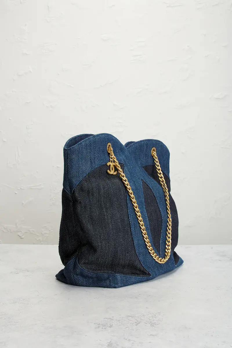 Chanel Chanel Two Tone Shopping Tote Bag | Thumbnail 4
