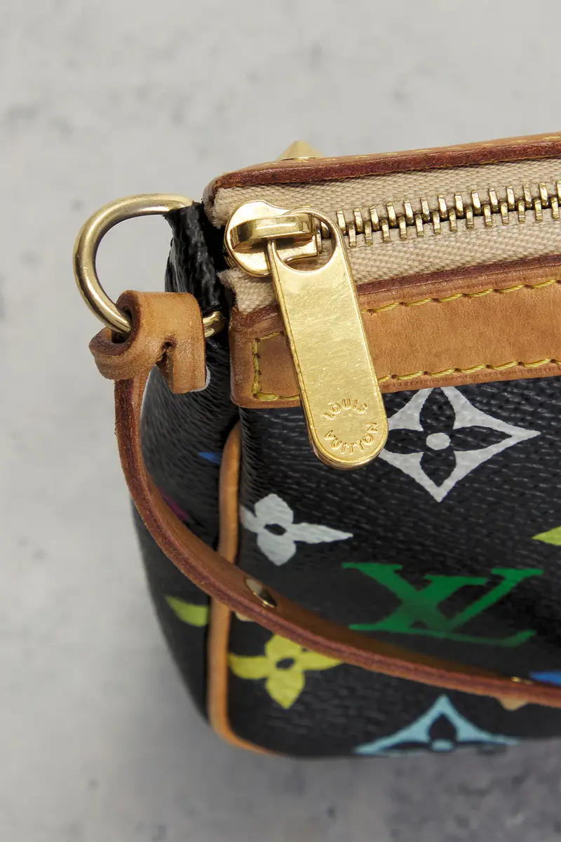 Louis Vuitton Louis Vuitton Monogram Pochette Accessoires Shoulder Bag | Thumbnail 7 Louis Vuitton Louis Vuitton Monogram Pochette Accessoires Shoulder Bag | Thumbnail 7
