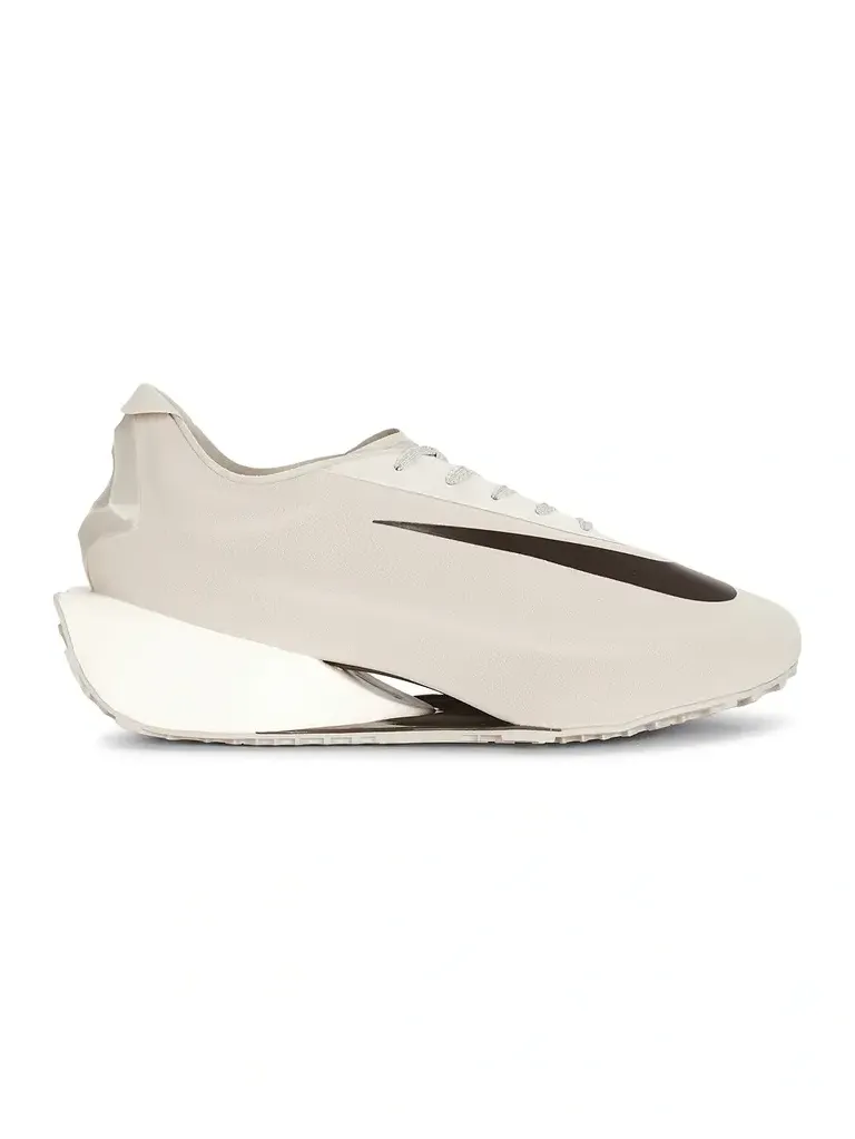 Nike First Sight Noir Sneaker