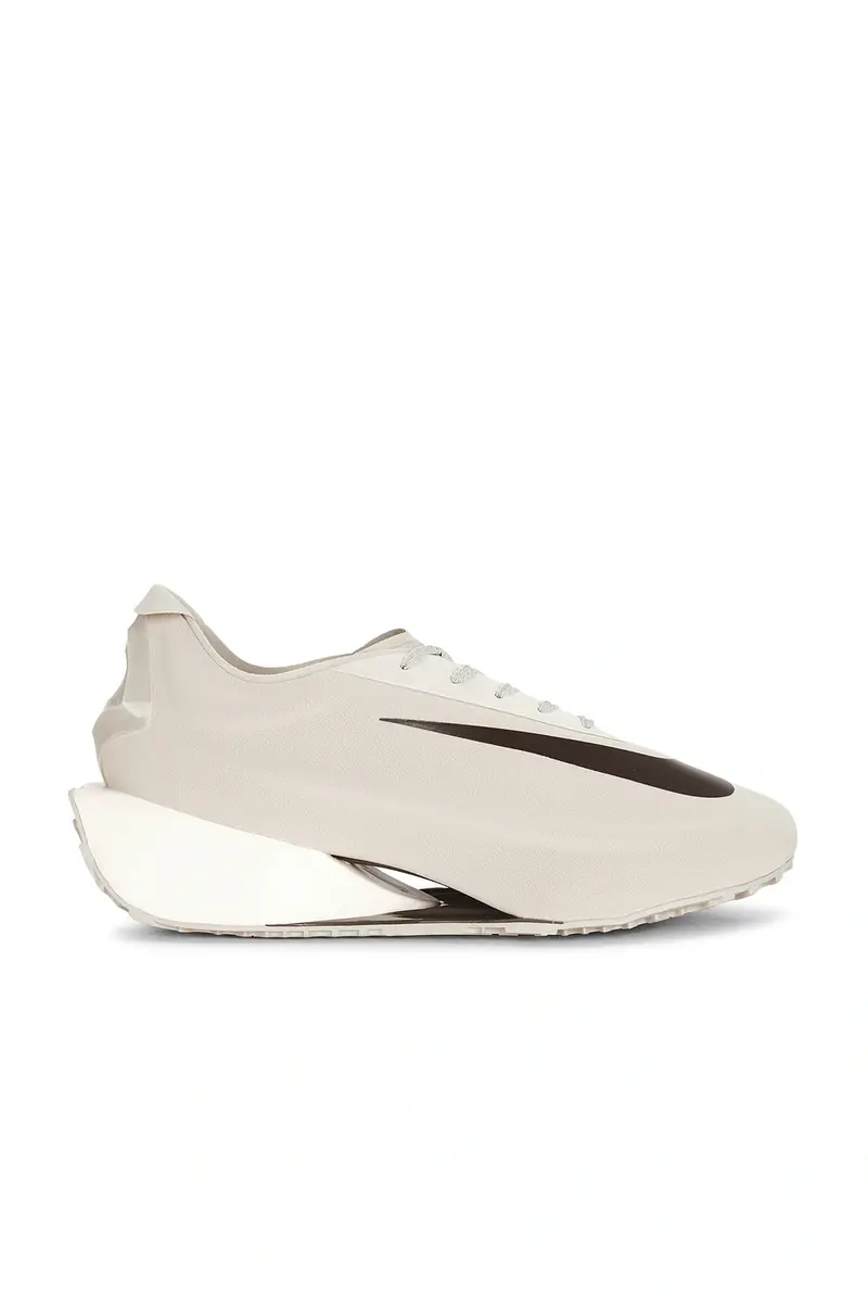 First Sight Noir Sneaker First Sight Noir Sneaker
