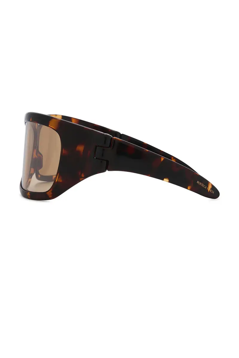 Bottega Veneta Intrecciato Hinge Rectangular Sunglasses | Thumbnail 3 Bottega Veneta Intrecciato Hinge Rectangular Sunglasses | Thumbnail 3