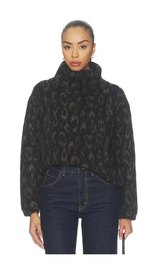 Oversized Turtleneck Jacquard Sweater Oversized Turtleneck Jacquard Sweater