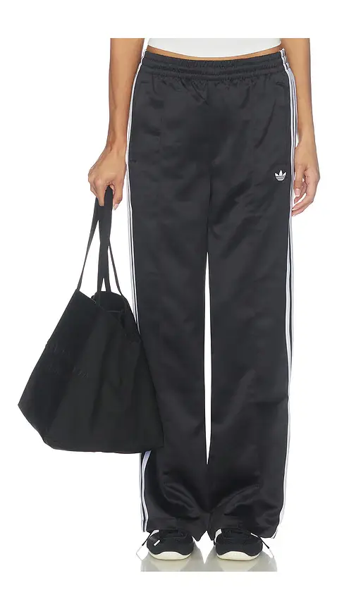 adidas Originals Loose Track Pants | Thumbnail 2 adidas Originals Loose Track Pants | Thumbnail 2