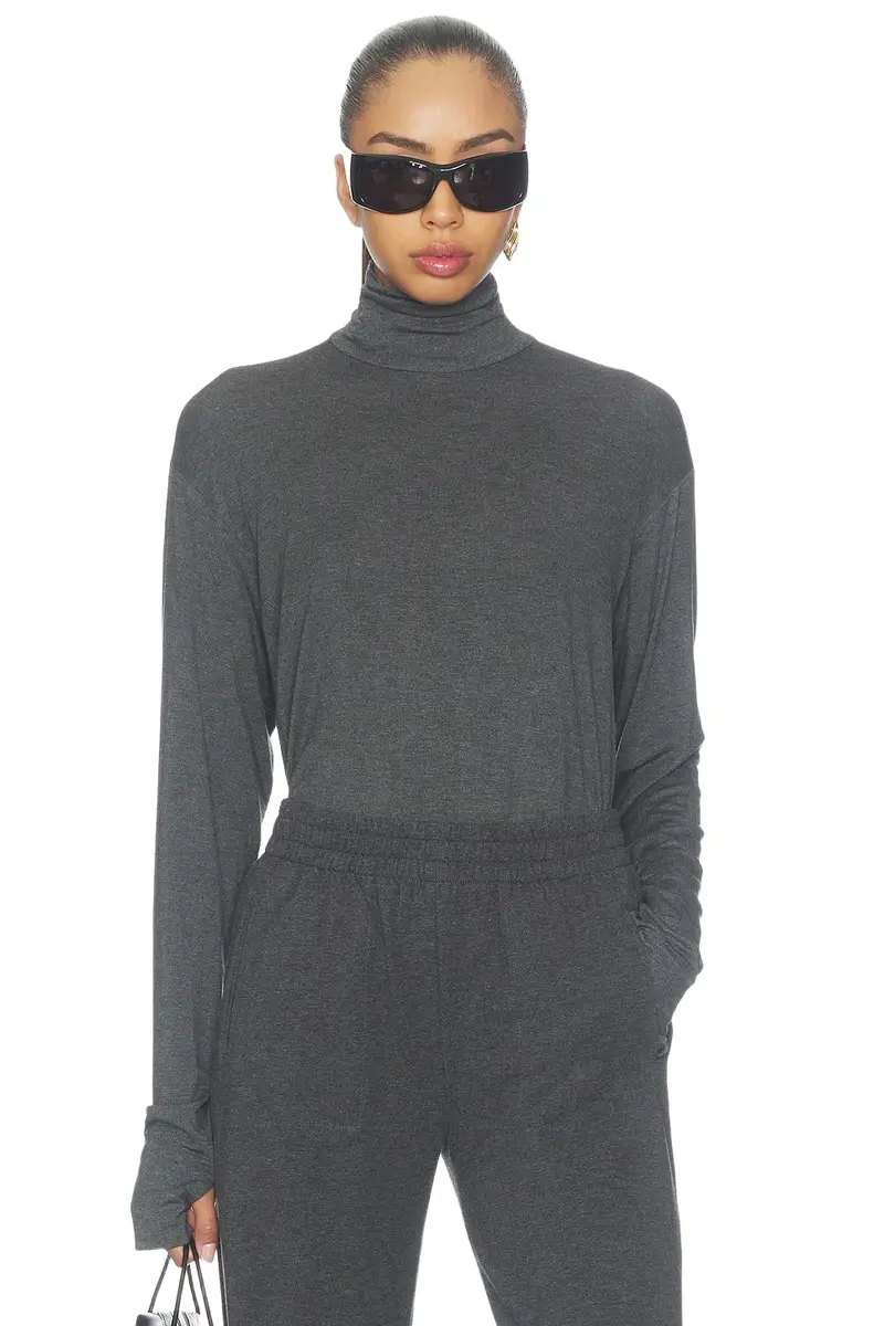 Long Sleeve Turtleneck Easy Fit Top Long Sleeve Turtleneck Easy Fit Top