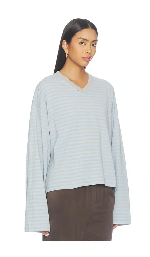 LIONESS Bloom V Long Sleeve Top | Thumbnail 2 LIONESS Bloom V Long Sleeve Top | Thumbnail 2