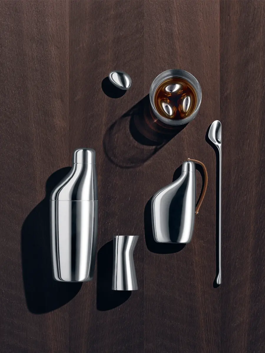 Georg Jensen Sky Stainless Steel Hip Flask | Thumbnail 2 Georg Jensen Sky Stainless Steel Hip Flask | Thumbnail 2