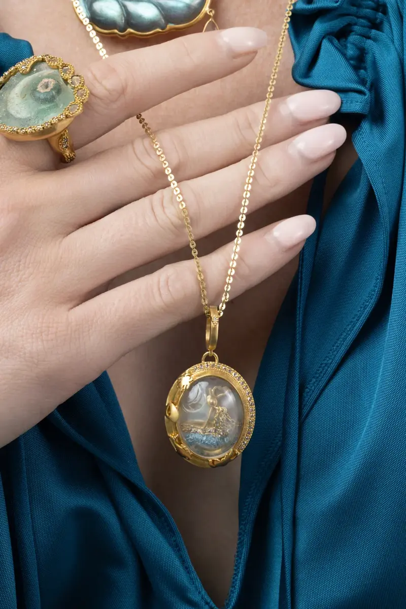 Coomi Diamond Aquamarine Antiquity Boat Pendant | Thumbnail 3
