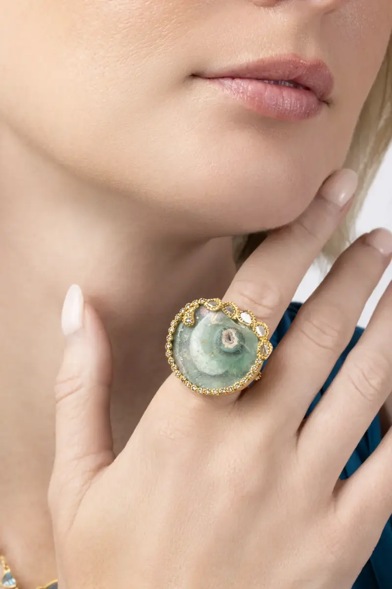 Coomi Diamond Roman Glass Antiquity Ring | Thumbnail 3 Coomi Diamond Roman Glass Antiquity Ring | Thumbnail 3