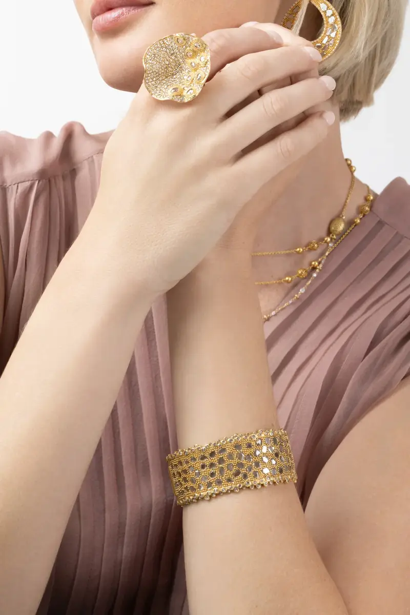 Coomi Diamond Rose Eternity Bracelet | Thumbnail 2 Coomi Diamond Rose Eternity Bracelet | Thumbnail 2