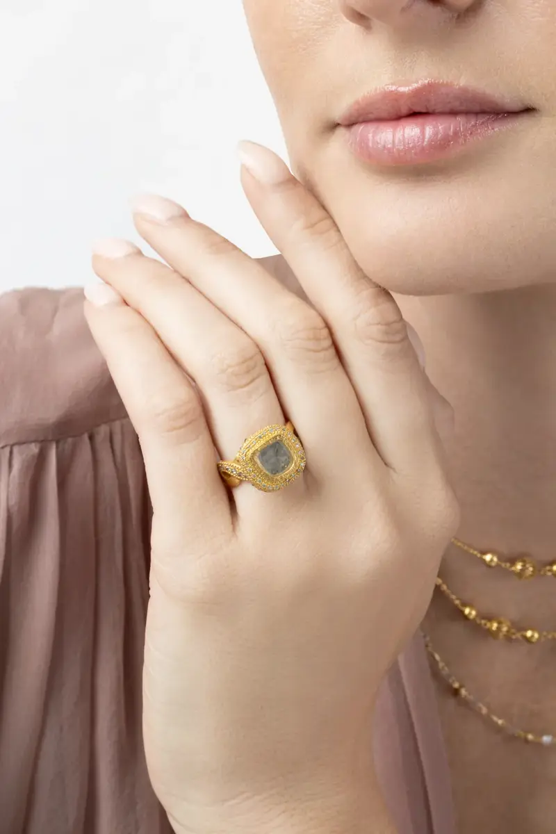 Coomi Diamond Square Luminosity Ring | Thumbnail 4 Coomi Diamond Square Luminosity Ring | Thumbnail 4