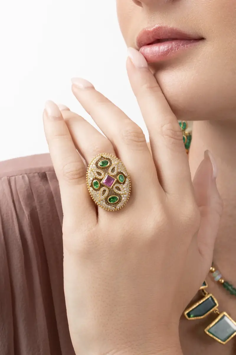 Coomi Tsavorite Tourmaline Oval Trinetra Ring | Thumbnail 2