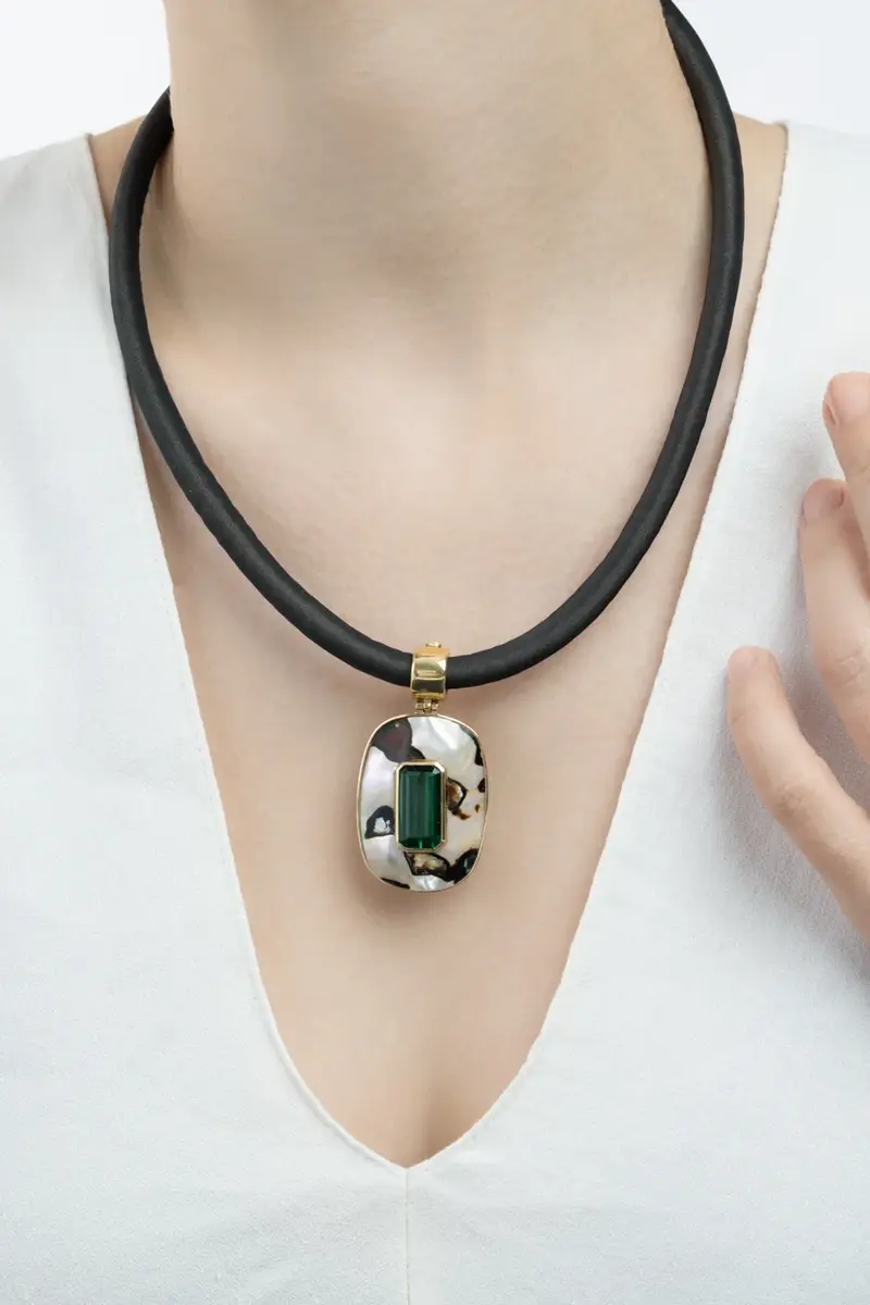 DENISE CASSOU Green Tourmaline Abalone Shell Seaweed Necklace | Thumbnail 3 DENISE CASSOU Green Tourmaline Abalone Shell Seaweed Necklace | Thumbnail 3