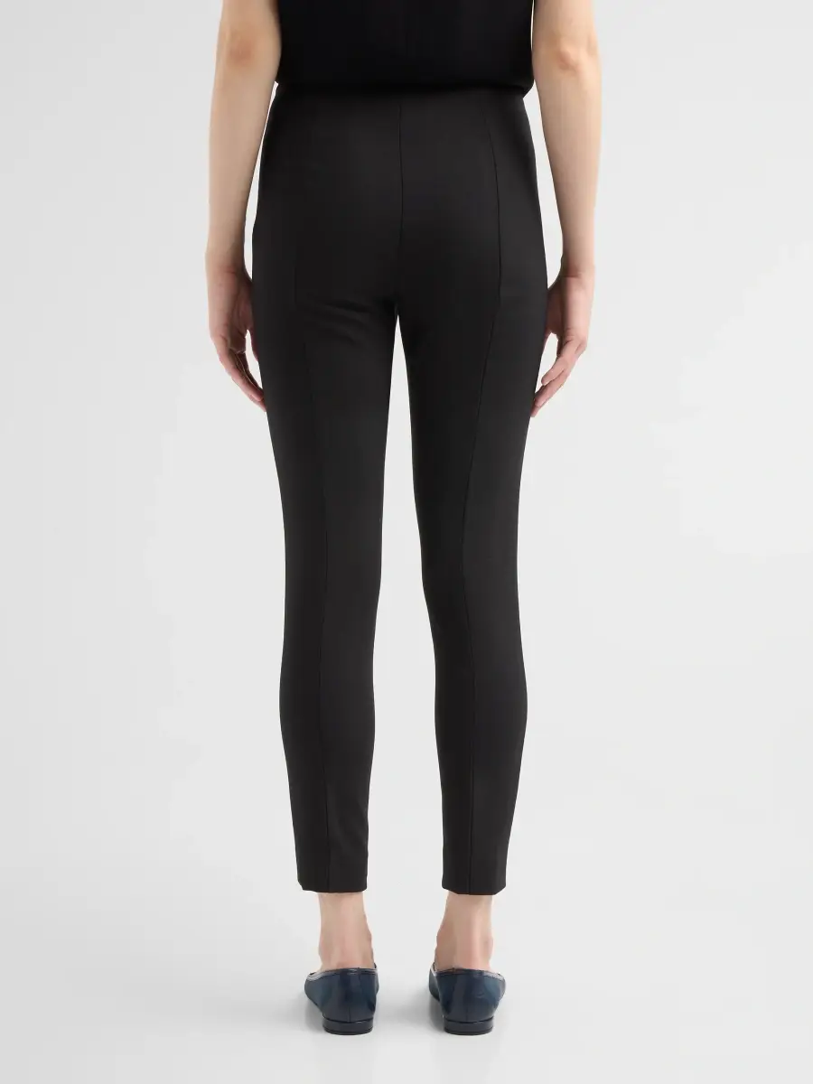 Carolina Herrera Women's Emilie Wool-Blend Tapered Pants | Thumbnail 3 Carolina Herrera Women's Emilie Wool-Blend Tapered Pants | Thumbnail 3