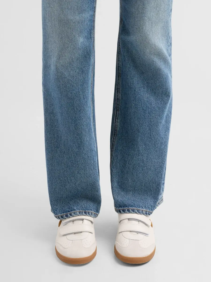Isabel Marant Women's Beth Leather Low-Top Sneakers | Thumbnail 2