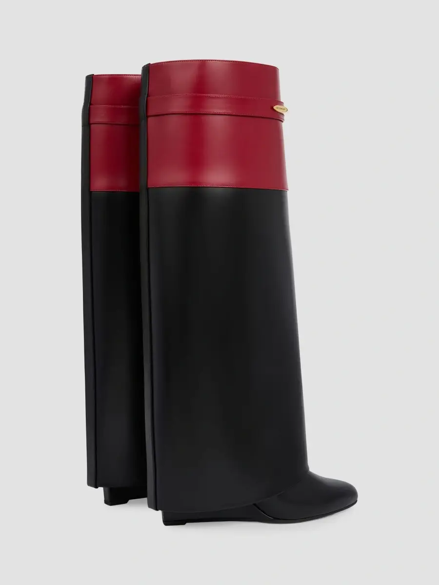 Givenchy Women's Shark Pinch Bicolor Boots in Leather - Black Burgundy | Thumbnail 4 Givenchy Women's Shark Pinch Bicolor Boots in Leather - Black Burgundy | Thumbnail 4
