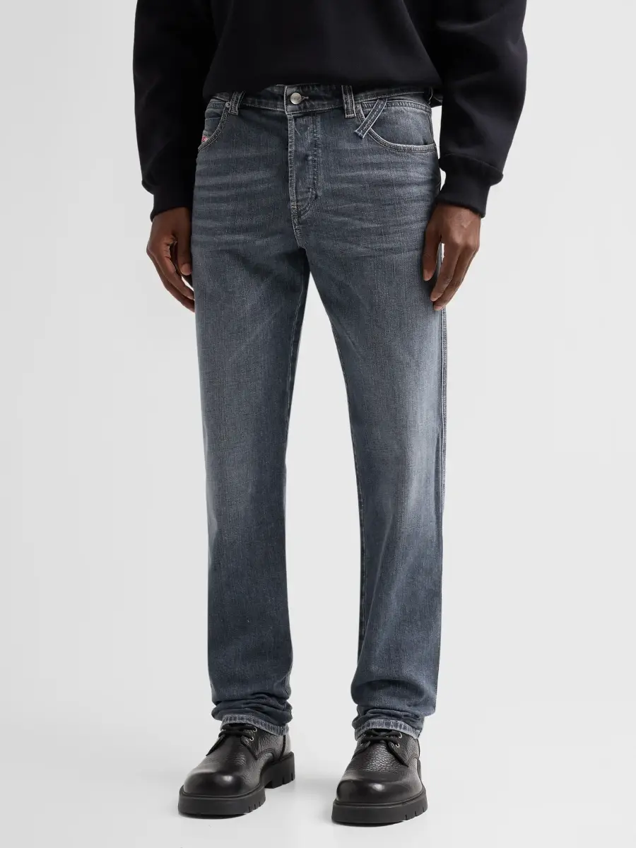 Diesel Men's 1993 Vyl Slim Jeans | Thumbnail 4