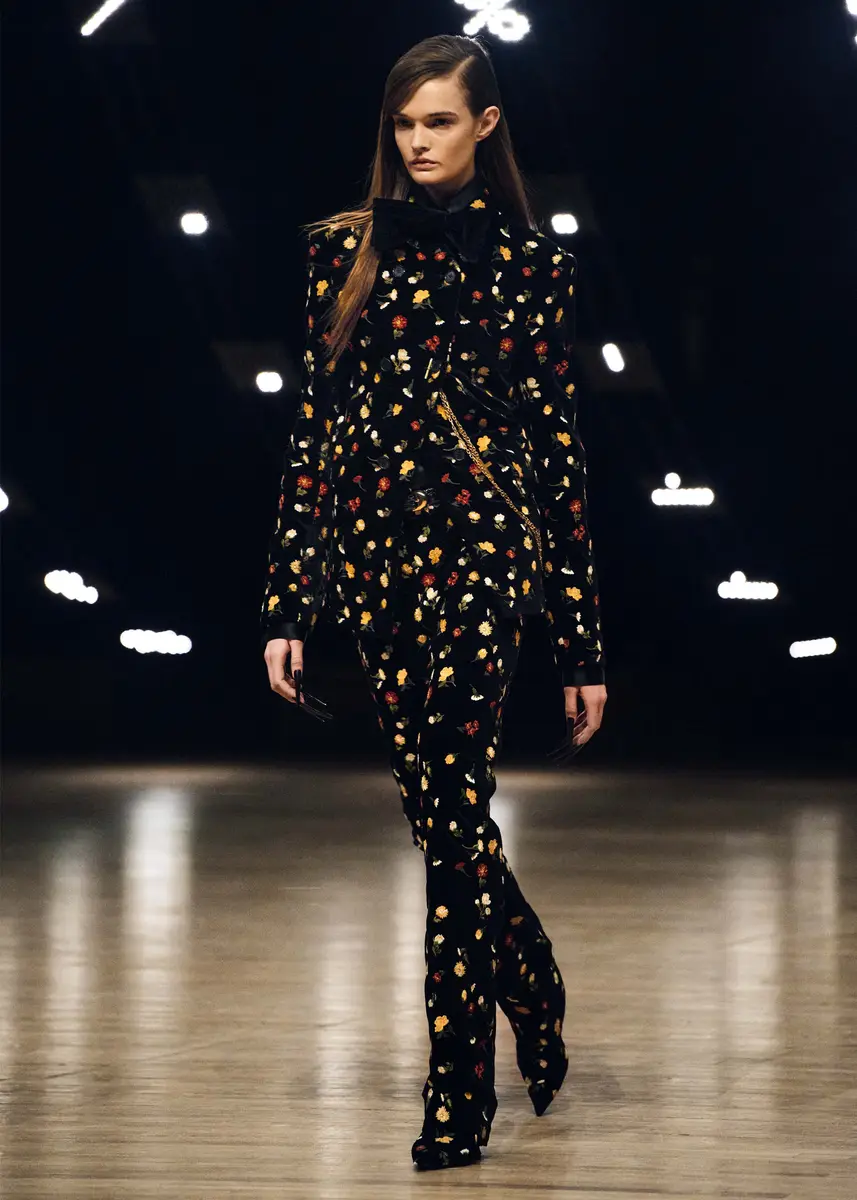 Khaite Han Pant In Black Flower Embroidery | Thumbnail 7