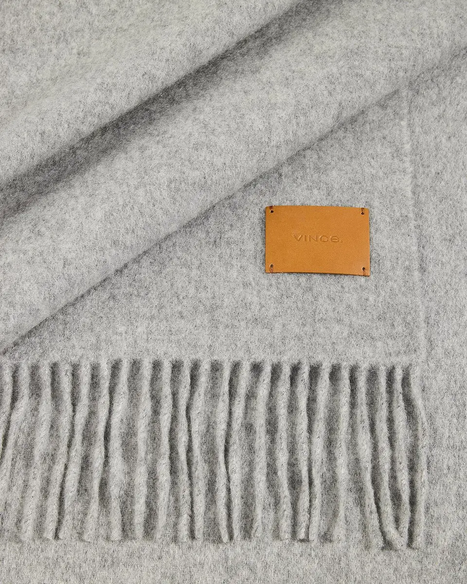 Vince Two-Tone Double Faced Cashmere Scarf | Thumbnail 4 Vince Two-Tone Double Faced Cashmere Scarf | Thumbnail 4
