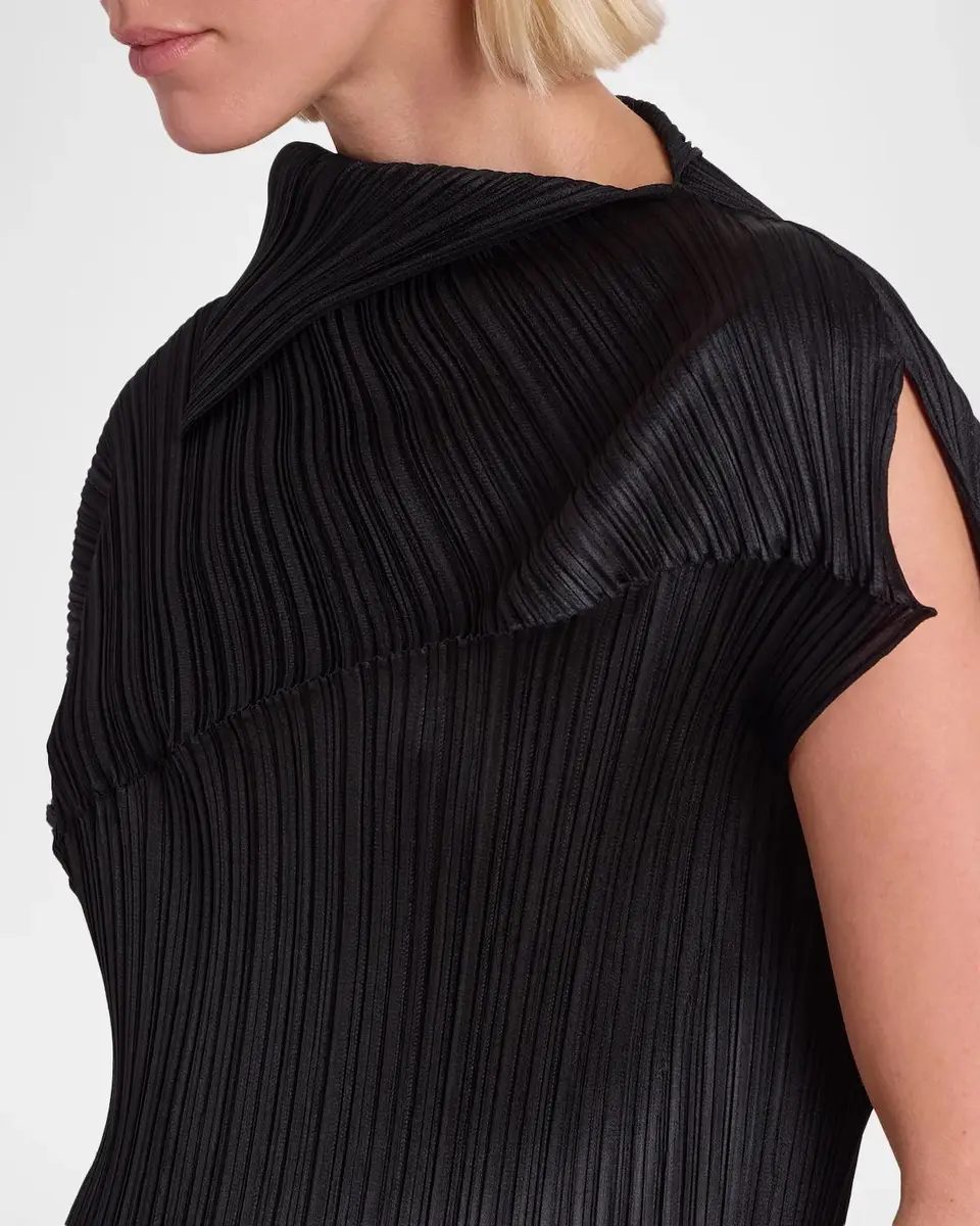 Issey Miyake Leap Pleated Sculptural Short-Sleeve Top | Thumbnail 5 Issey Miyake Leap Pleated Sculptural Short-Sleeve Top | Thumbnail 5