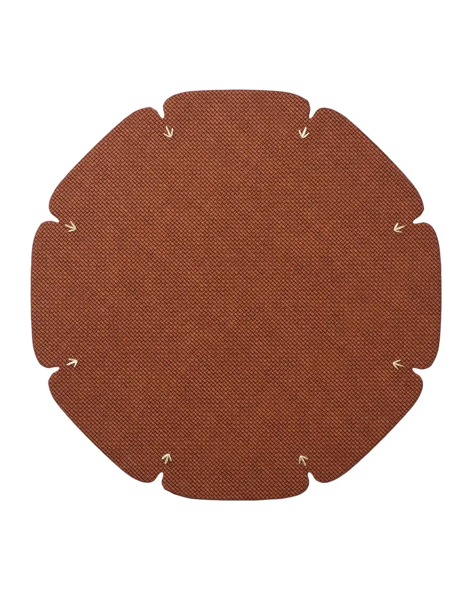 Kim Seybert Scalloped Oval Placemat | Thumbnail 3 Kim Seybert Scalloped Oval Placemat | Thumbnail 3