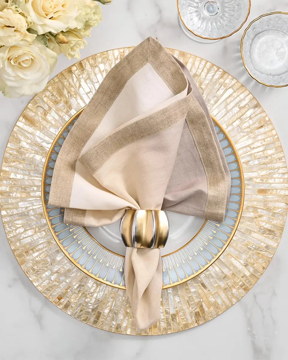 Kim Seybert Dip Dye Napkin | Thumbnail 3