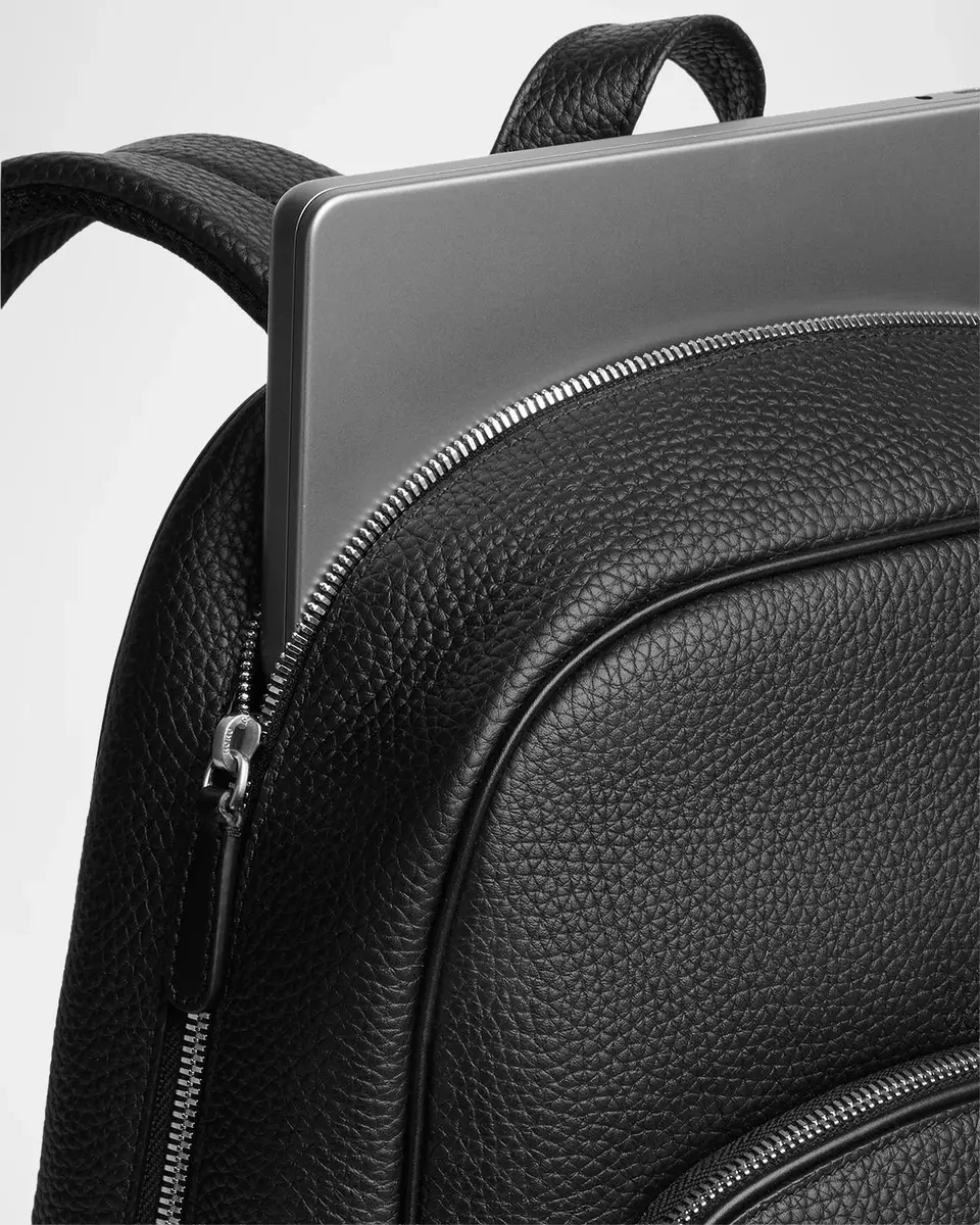 Carl Friedrik Ayrton Leather Backpack | Thumbnail 3 Carl Friedrik Ayrton Leather Backpack | Thumbnail 3