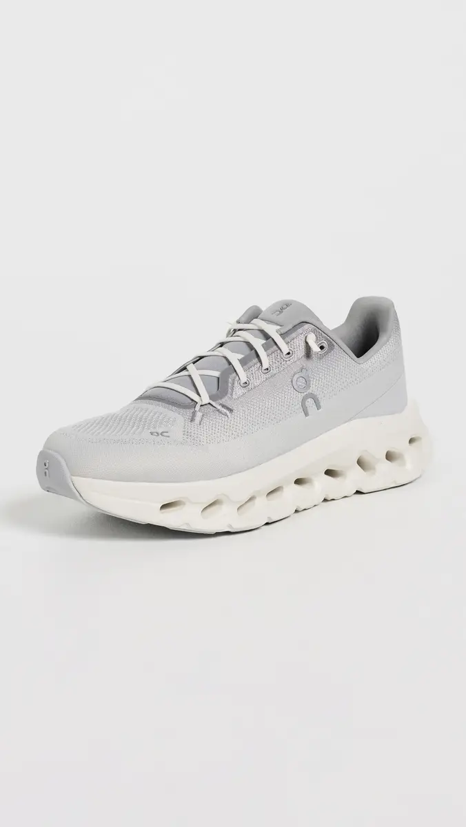 ON Cloudtilt Sneakers | Thumbnail 2 ON Cloudtilt Sneakers | Thumbnail 2