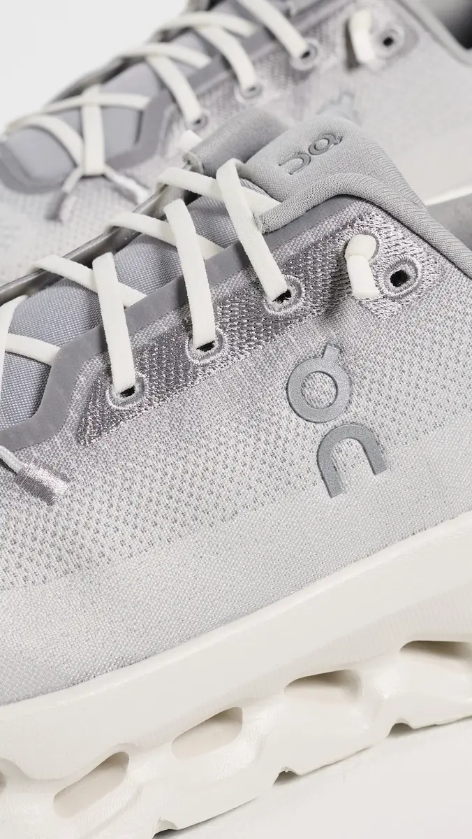 ON Cloudtilt Sneakers | Thumbnail 6 ON Cloudtilt Sneakers | Thumbnail 6