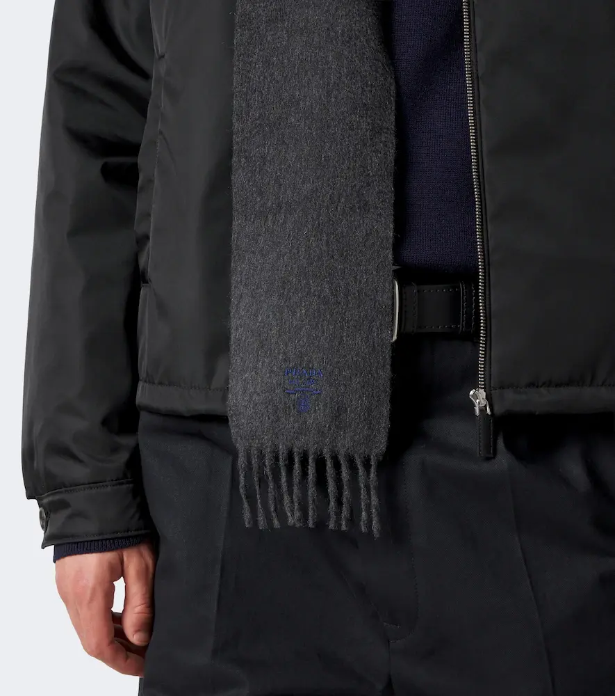 Prada Cashmere scarf | Thumbnail 2