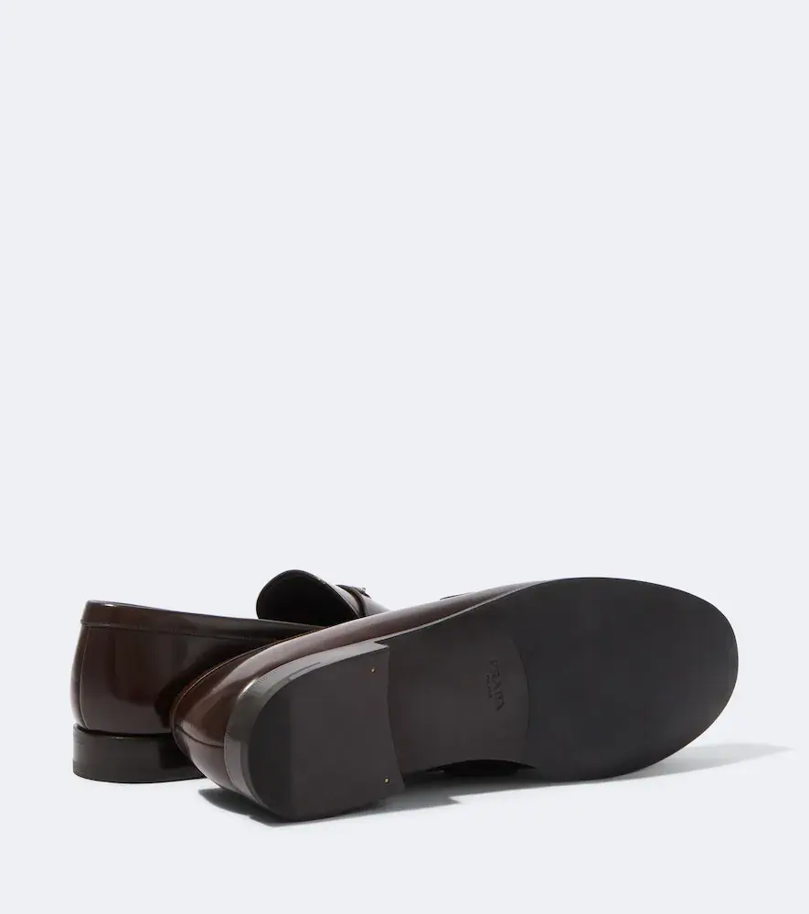Prada Logo leather loafers | Thumbnail 5