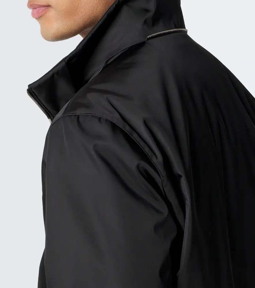 Prada Re-Nylon hooded jacket | Thumbnail 4 Prada Re-Nylon hooded jacket | Thumbnail 4