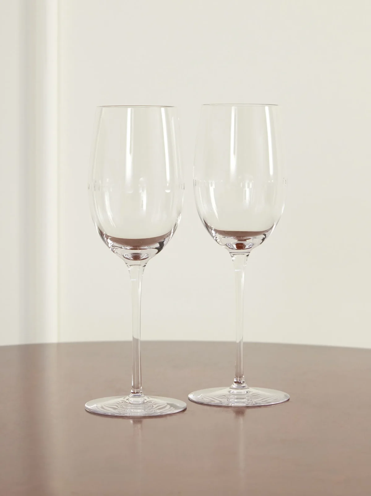 Perles Set Of Two Wine Glasses Perles Set Of Two Wine Glasses