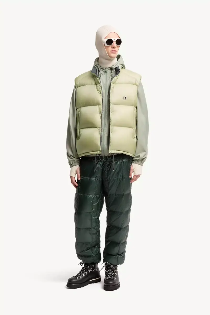 Moncler Tibb Reversible Down Vest | Thumbnail 3 Moncler Tibb Reversible Down Vest | Thumbnail 3