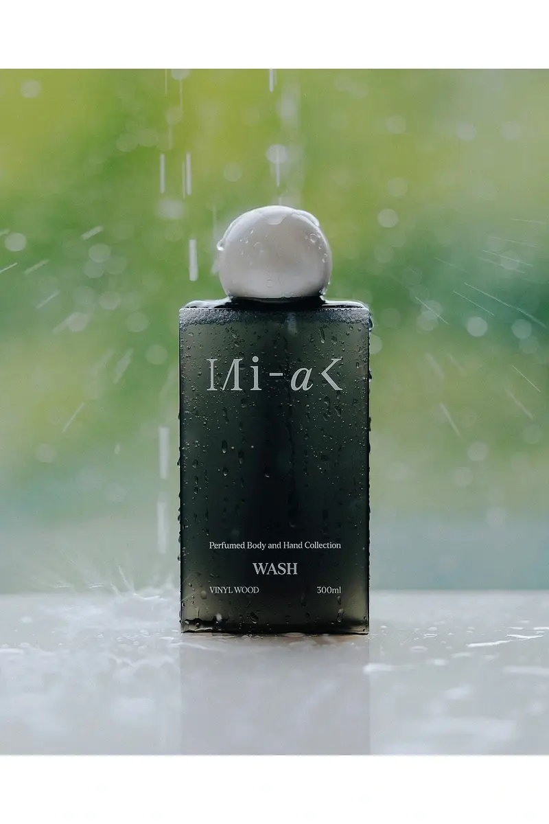 MIHAK Vinyl Wood Body & Hand Wash | Thumbnail 3