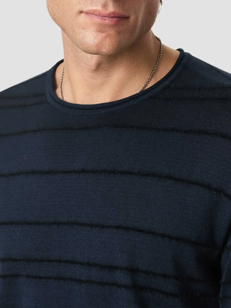 JOHN VARVATOS Men's Everly Textured Stripe Crewneck Top | Thumbnail 5